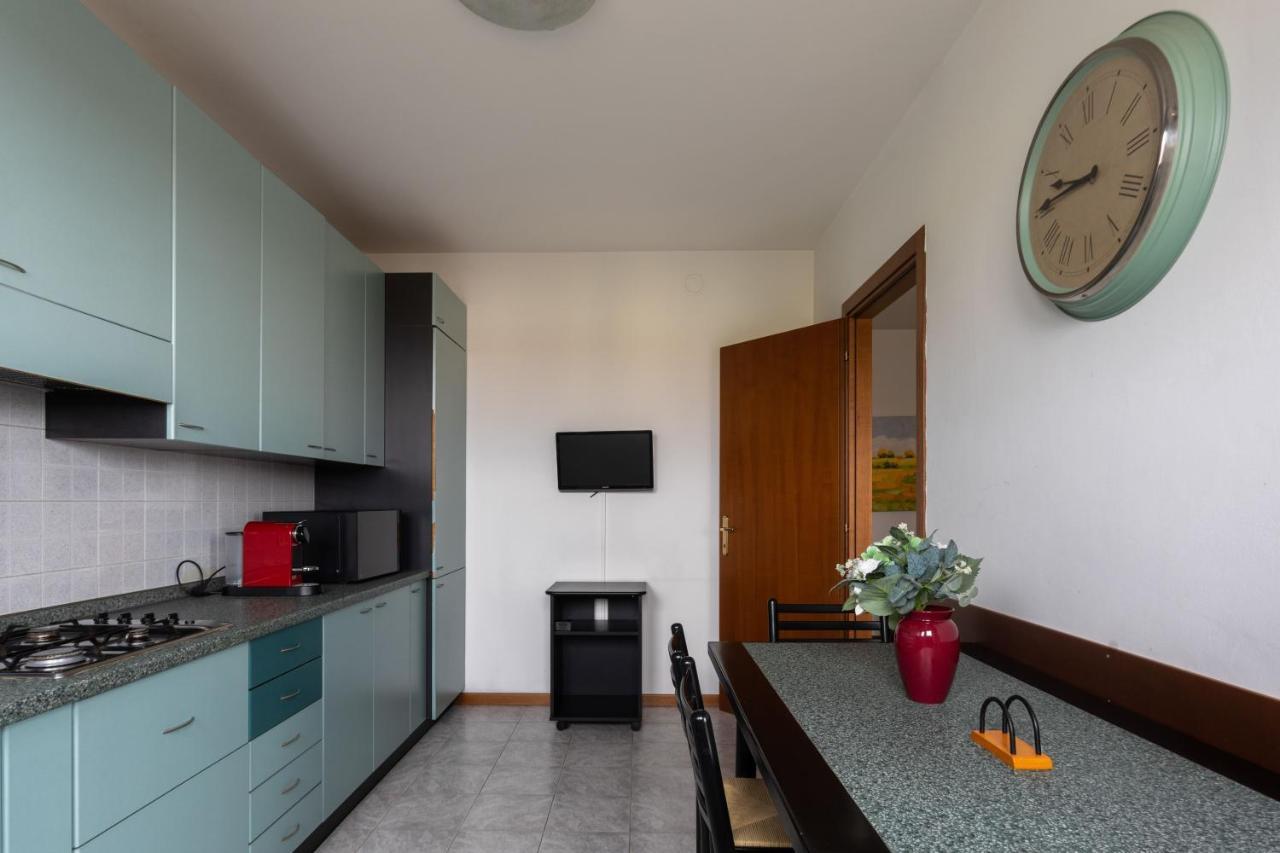 Borgo Roma With Parking - Pet Friendly Apartment Verona Exterior photo
