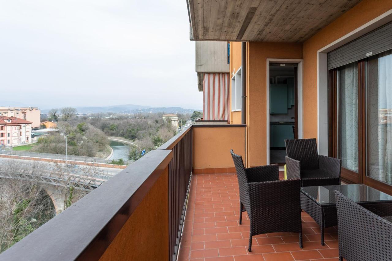 Borgo Roma With Parking - Pet Friendly Apartment Verona Exterior photo